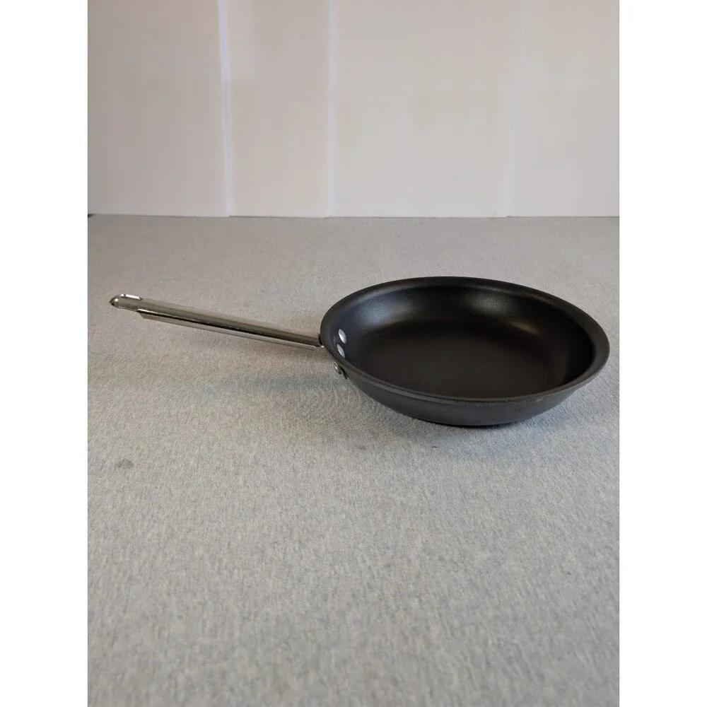 Commercial Aluminum Cookware Co 10in Non-Stick Aluminum Frying Pan 1390